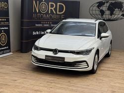 Pure white Gebraucht 2024 VW Golf VIII Life Kombi | 23.989 € (Guter Preis)