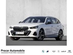 Weiß Gebraucht 2025 BMW 520 M Sport Kombi | 61.999 € (Fairer Preis)