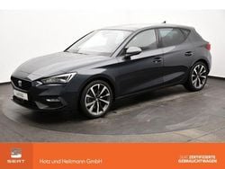 Grau Gebraucht 2024 Seat Leon FR Limousine | 28.390 € (Fairer Preis)