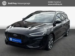 Agate black metallic Gebraucht 2023 Ford Focus ST-Line Kombi | 24.550 € (Guter Preis)