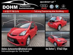 Rot Gebraucht 2014 Toyota Aygo Basis Kleinwagen | 4.500 € (Fairer Preis)