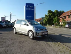 Silber Gebraucht 2018 VW up! move up! Kleinwagen | 12.600 € (Etwas zu teuer)