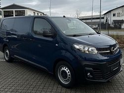 Blau Gebraucht 2021 Opel Vivaro Van / Kleinbus | 16.980 € (Fairer Preis)