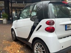 Weiß Gebraucht 2008 Smart ForTwo Coupé Kleinwagen | 2.650 € (Fairer Preis)