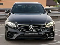 Schwarz Gebraucht 2016 Mercedes E43 AMG AMG Limousine | 30.000 €