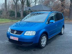 Blau Gebraucht 2004 VW Touran Van / Kleinbus | 1.200 € (Guter Preis)