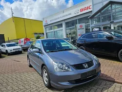 Grau Gebraucht 2005 Honda Civic LS Kleinwagen | 3.111 € (Etwas zu teuer)