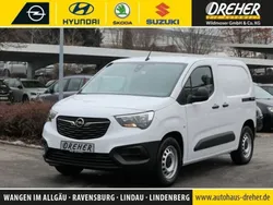 Weiss Gebraucht 2025 Opel Combo-e Life Edition+ Limousine | 32.749 € (Teuer)