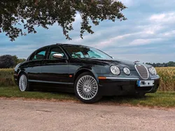 Schwarz Gebraucht 2008 Jaguar S-Type S Limousine | 8.900 € (Teuer)