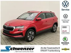 Velvetrot metallic Gebraucht 2025 Skoda Karoq SUV | 37.449 € (Fairer Preis)