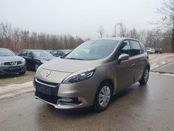 Gold Gebraucht 2012 Renault Grand Scénic III Bose Edition Van / Kleinbus | 4.900 € (Fairer Preis)