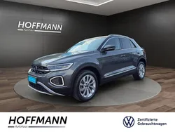 Grau Gebraucht 2024 VW T-Roc Style SUV | 29.580 € (Guter Preis)