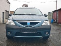 Blau Gebraucht 2008 Dacia Logan MCV Lauréate Kombi | 1.599 € (Etwas zu teuer)