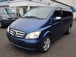 Jaspisblau metallic Gebraucht 2012 Mercedes Viano Edition Van / Kleinbus | 10.980 € (Superpreis)