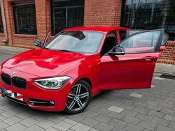 Rot Gebraucht 2012 BMW 118 Sport Line Kleinwagen | 11.999 € (Etwas zu teuer)