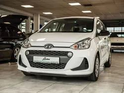 Weiß Gebraucht 2017 Hyundai i10 Kleinwagen | 7.800 € (Fairer Preis)