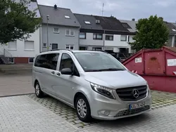 Silber Gebraucht 2016 Mercedes Vito Van / Kleinbus | 19.800 €