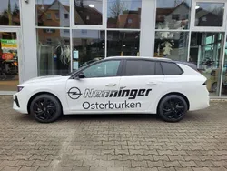 Arktis weiss Gebraucht 2024 Opel Astra GS Line Kombi | 29.895 € (Teuer)