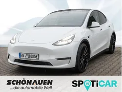 Weiss Gebraucht 2022 Tesla Model Y Performance SUV | 34.450 € (Superpreis)