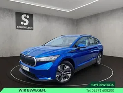 Raceblau metallic Gebraucht 2022 Skoda Enyaq iV Loft SUV | 27.330 € (Guter Preis)