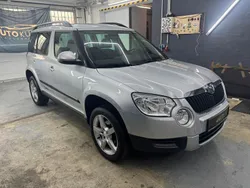 Silber Gebraucht 2013 Skoda Yeti Plus Edition SUV | 8.999 € (Fairer Preis)