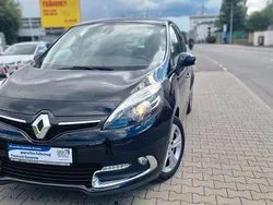 Gebraucht 2013 Renault Scénic III Bose Edition Van / Kleinbus | 8.000 € (Etwas zu teuer)