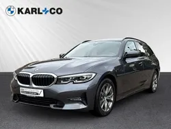Grau Gebraucht 2022 BMW 318 Sport Line Kombi | 23.998 € (Fairer Preis)