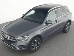 Grau Gebraucht 2020 Mercedes GLC300e Exclusive SUV | 32.599 € (Guter Preis)