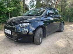 Onyx schwarz Gebraucht 2022 Fiat 500e Icon Kleinwagen | 15.990 € (Superpreis)