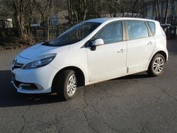 Weiß Gebraucht 2013 Renault Scénic III Van / Kleinbus | 3.490 € (Superpreis)