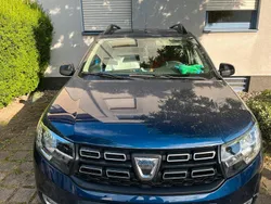 Blau Gebraucht 2019 Dacia Sandero Kleinwagen | 6.500 € (Fairer Preis)