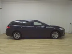 Schwarz Gebraucht 2021 Ford Mondeo Trend Kombi | 14.780 € (Guter Preis)