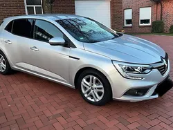 Silber Gebraucht 2018 Renault Mégane IV Limousine | 11.500 € (Superpreis)