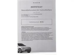 Weiß Gebraucht 2023 Volvo XC40 Ultimate SUV | 42.400 € (Teuer)
