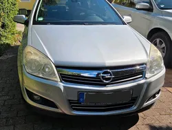 Silber Gebraucht 2008 Opel Astra Kombi | 2.100 € (Fairer Preis)