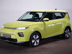 Grün Gebraucht 2021 Kia Soul EV 4 SUV | 14.995 € (Fairer Preis)
