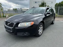 Schwarz Gebraucht 2009 Volvo V70 Momentum Kombi | 10.980 € (Teuer)