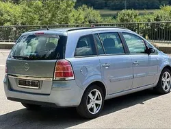 Blau Gebraucht 2007 Opel Zafira Van / Kleinbus | 5.390 €