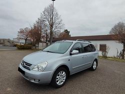 Grau Gebraucht 2008 Kia Carnival EX Van / Kleinbus | 6.000 € (Fairer Preis)