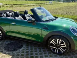 Grün Gebraucht 2023 Mini Cooper Cabriolet Cabrio | 28.555 € (Fairer Preis)