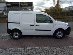 Weiß Gebraucht 2016 Renault Kangoo Rapid Extra Van / Kleinbus | 3.900 € (Superpreis)