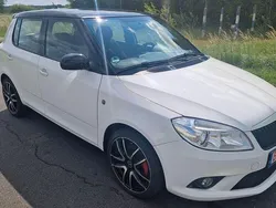 Weiß Gebraucht 2010 Skoda Fabia RS Kleinwagen | 6.700 € (Fairer Preis)