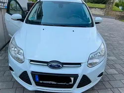 Weiß Gebraucht 2014 Ford Focus Kombi | 3.999 € (Superpreis)