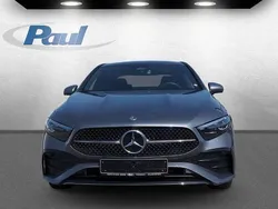Gebraucht 2024 Mercedes A250 | 39.990 €