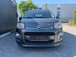 Grau Gebraucht 2013 Citroën C3 Picasso Exclusive Van / Kleinbus | 6.499 € (Guter Preis)