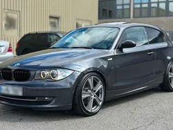 Grau Gebraucht 2008 BMW 120 Kleinwagen | 7.490 €