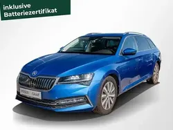 Raceblau metallic Gebraucht 2021 Skoda Superb Kombi | 23.380 € (Fairer Preis)