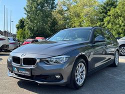 Grau Gebraucht 2018 BMW 320 Advantage Kombi | 14.999 € (Fairer Preis)