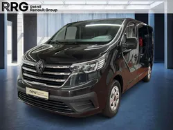 Schwarz Gebraucht 2024 Renault Trafic Evolution Van | 34.990 € (Fairer Preis)