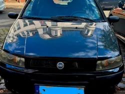 Schwarz Gebraucht 2002 Fiat Punto Kleinwagen | 500 €